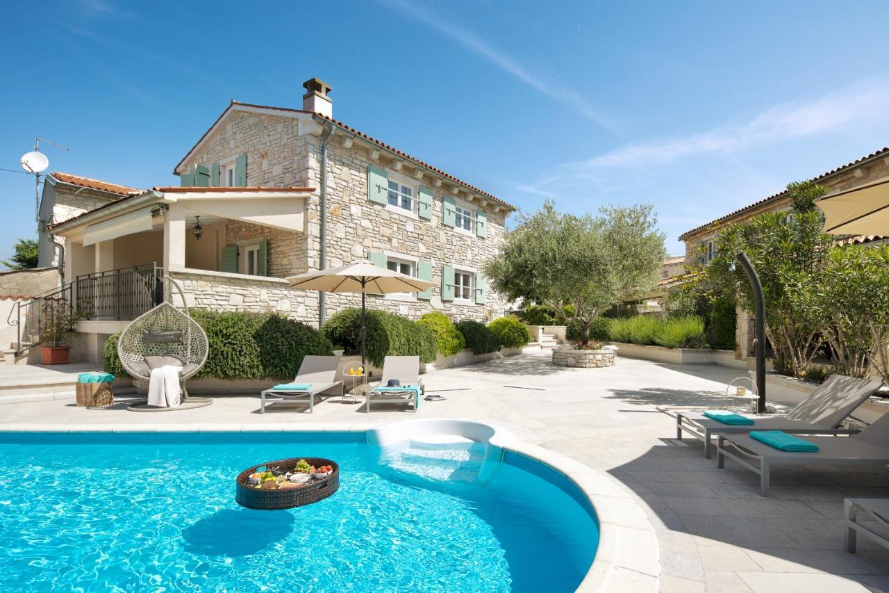 Pietre D'istria - With Private Service